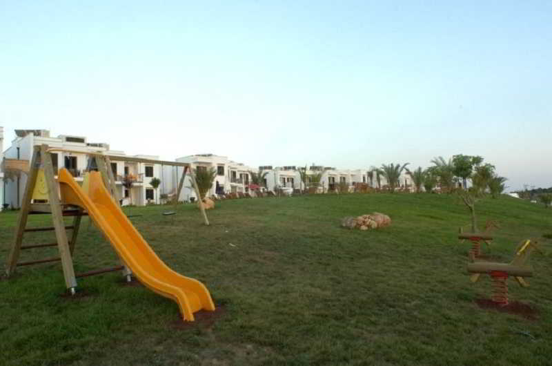 Hotel Resort Portoselvaggio Sant Isidoro  Exteriör bild