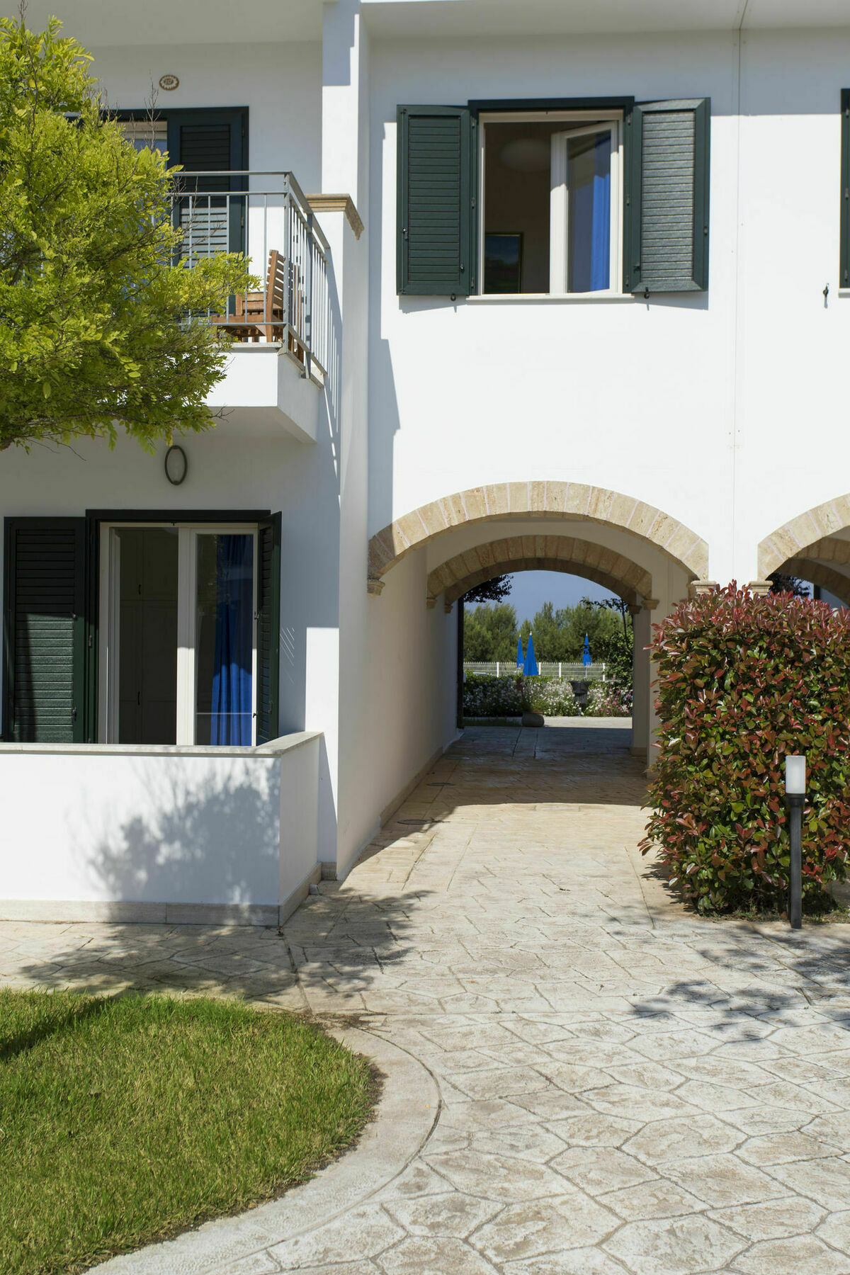 Hotel Resort Portoselvaggio Sant Isidoro  Exteriör bild